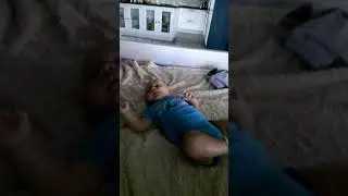 Жизнь с ребенком. Первый раз перевернулся