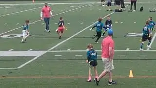 Isaiah has an amazing Barry Sanders like run !! 🏈💪