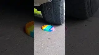 Crushing Car Pop it  