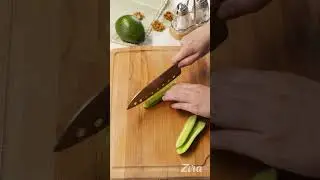 Салат «Зеленая богиня» с авокадо