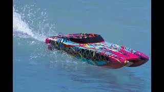 RC Traxxas DCB M41 Widebody in action