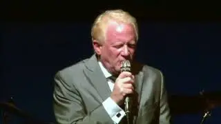 Donny Most Singing at Theater Three