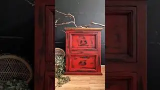 Red & Rustic Furniture Makeover! #dixiebelle #chalkpaint #paintedfurniture #diy #homedecor