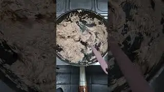 金枪鱼紫菜卷饭怎么做出来呢!(1)설명참조 하세요! 참치김밥이 만들어지는 과정     #음식#김밥#紫菜卷饭