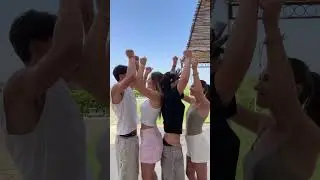 E se il vostro trio preferito fosse diventato un quartetto? 🤭🤫💕