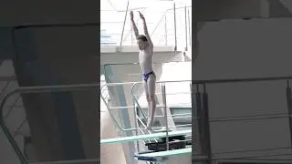 Diving time! I've been doing basics for ages but nice to throw this one!