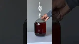 I MADE JUNIPER BERRY MEAD FROM SKYRIM