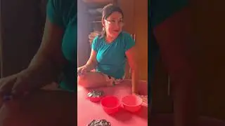 Ela abriu o cofre.