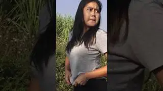 cewek cantik kebelet berak