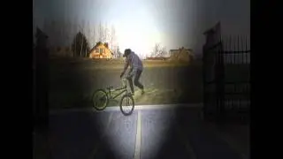 4 tricki. ~ Bmx