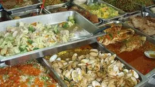 Thai Food Court at Tesco Lotus Bangkok On Nut