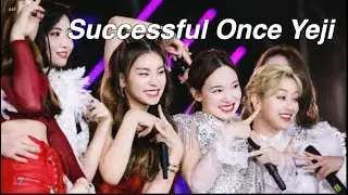ITZY Being Hardcore TWICE Fangirls *Precious TWITZY Moments*