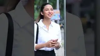 its prnk /prank on hot girl 😀😀
