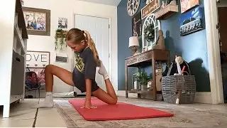 STRETCH WITH ME to get splits fast! 