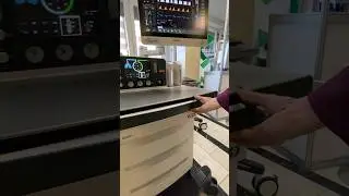 Наркозно-дыхательный аппарат