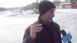 Каток на улице и лед в подвалах -- будни жильцов дома №10 по ул. Руднева.