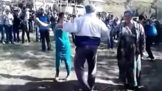 Хайф бо ту барин мусальмон Ракс духтари точик дар Чамоати Сагирдашт