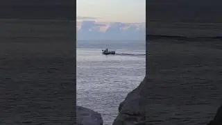 Уходим в море