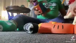 Mario Shorts: Luigi and Jeffy plays Cat Piano