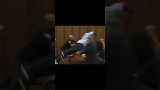 Father of victim attacks serial killer Michael Madison during sentencing😱