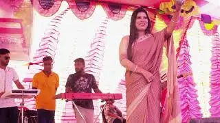 না নাচিয়ে আজ যাবো না | গান গাইতে ষ্টেইজে উঠে শিল্পীর ঘোষণা
