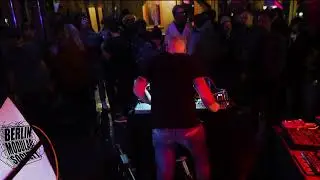 Live techno at Klunkerkranich Berlin Modular Society - modular synths and heartbeats