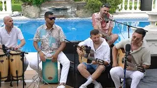 Popurrí de Estopa Cerrado por vacaciones con David Zayas