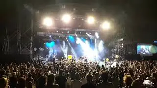 מה קשור בהופעה חיה ברעננה - מחרוזת מזרחית