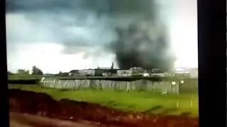 Торнадо в Татарстане  сносит крыши!!!