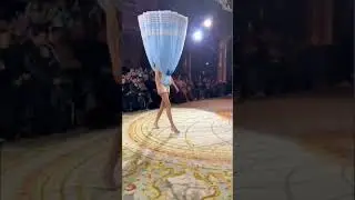 Funny Video Moda Actul