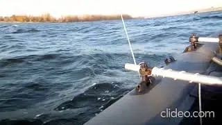 Рафт-байдарка Алексея Воронцова. Серфинг на попутной волне