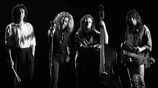 Van Halen - Right Now (Official Music Video) [HD Remaster]