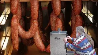 Znakomita kiełbasa na gorąco - z wody i smażona - Praktyka u Praktyka