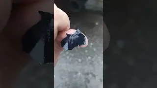 Ко мне кто-то притёрся. Мне его очень жаль 😁 