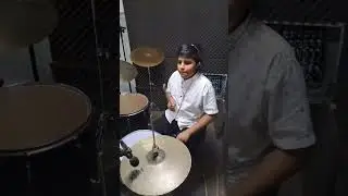 Lucas Gabriel on #drums