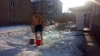 ОБЛИВАНИЕ ХОЛОДНОЙ ВОДОЙ. ЗАКАЛИВАНИЕ.