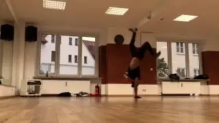Bboy Belisimo - practice 1990's