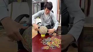 A soccer ball made from rubber bands! 🤯