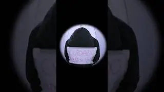 Vídeo assustador flagrado na porta de casa #desenho #desenhar #halloween