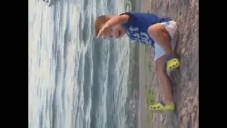 Кирюша на море