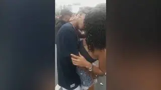 BEIJANDO DESCONHECIDAS - ALEATÓRIAS