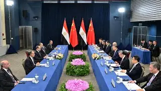 شي جين بينغ يجتمع مع الرئيس المصري عبد الفتاح السيسي