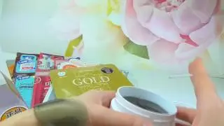 #Как нанести патчи под глаза