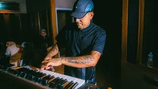 Caio Passos - Uncomparable