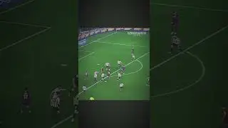 Bu adam neyin nesi #keşfet #shorts #futbolskills #futbol #messi #messigoat