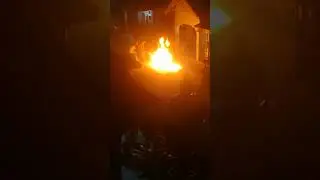 Detik-detik motor terbakar hinga hangus