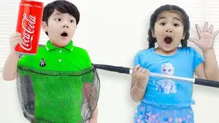 Annie and Suri Catch Sammy Stealing the Vending Machine | Pretend Play with Kids Toys