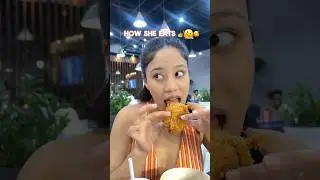 How she eats vs me 🙈😁 #funny #comedy #shorts