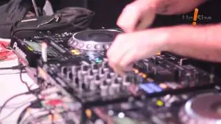 Sunset Beats edição especial - Dj e produtor Chris Lawyer