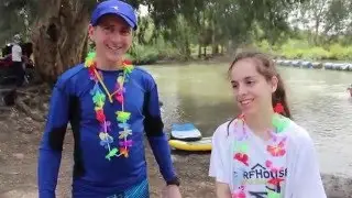 סאפ בנהר הירדן - גולשים בנהר עם סרף האוס!